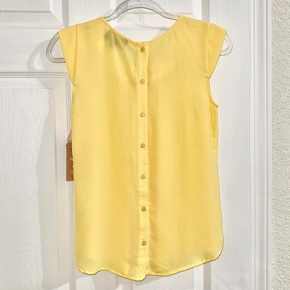 Women’s Yellow Pleated Front Tank Top - Size Small - Picture 2 of 3